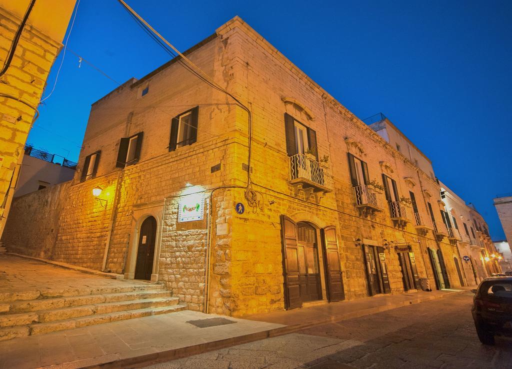Le Stanze Di Corteinfiore Trani Eksteriør bilde